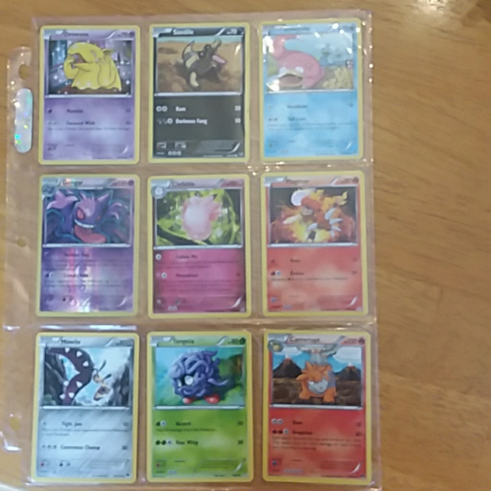 9 pack of Pokemon cards
